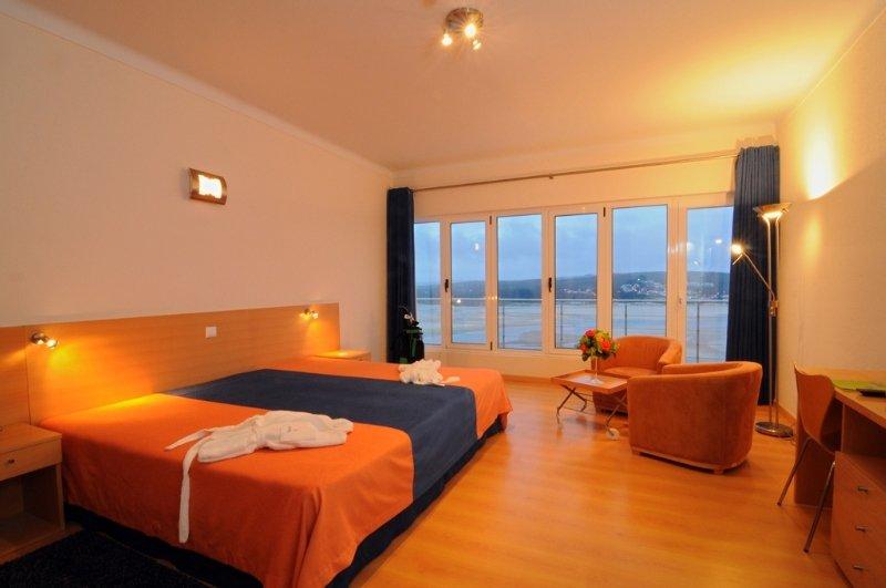 Inatel Foz Do Arelho Hotel Exterior photo
